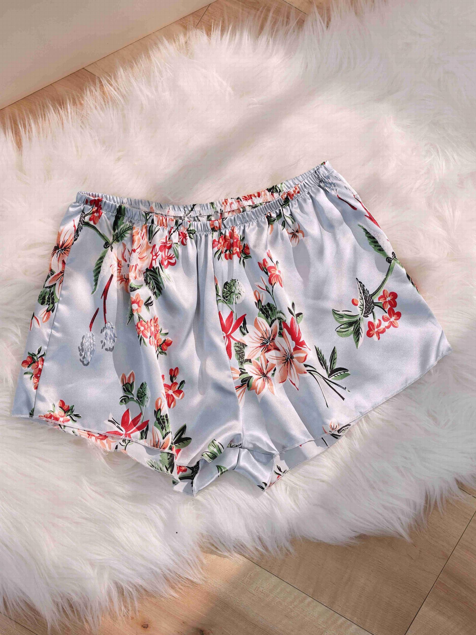 Floral Print Soft & Comfy Women's Pajama Shorts