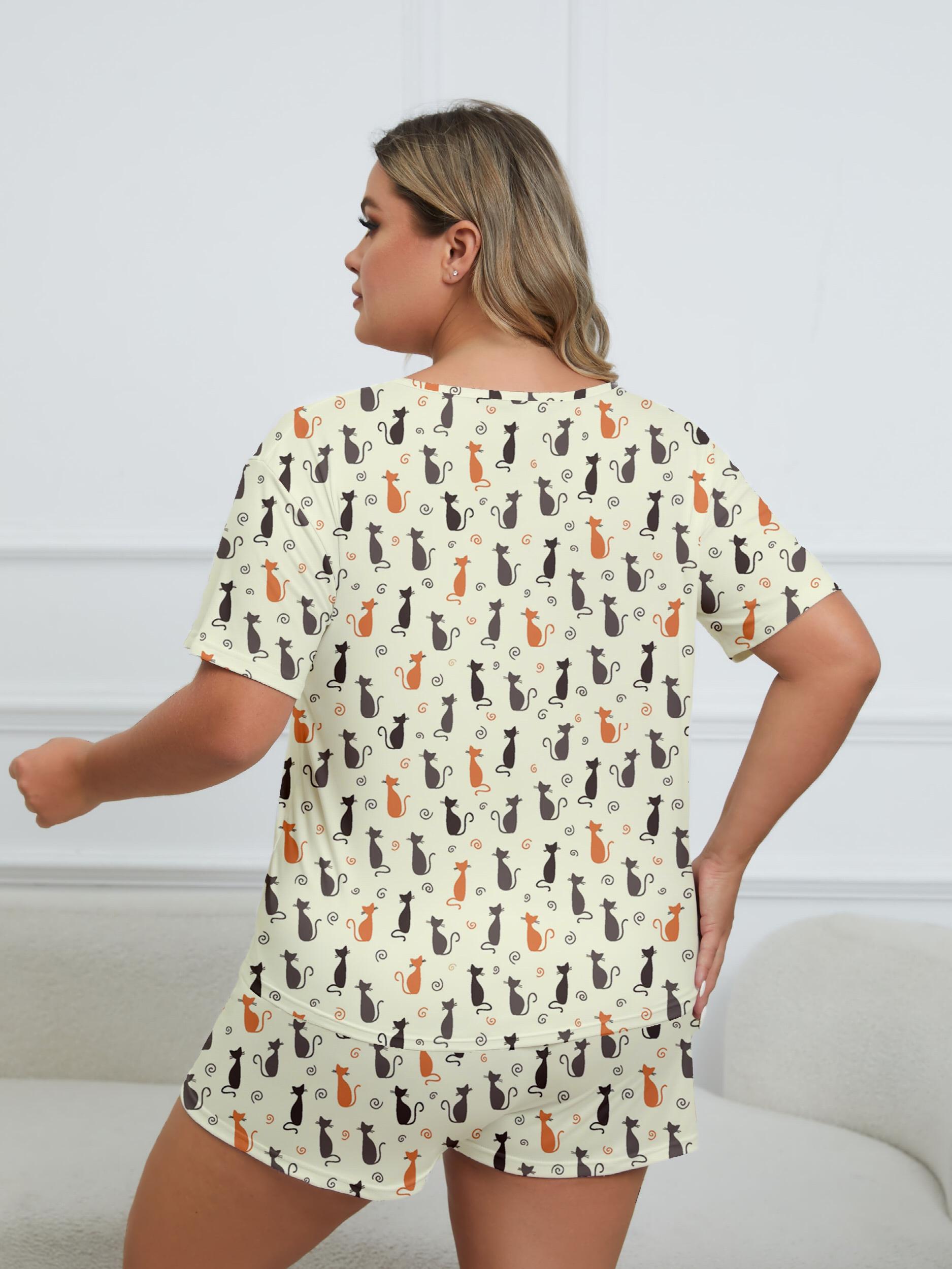 Cartoon Cat Print Tee & Shorts Pajama Set