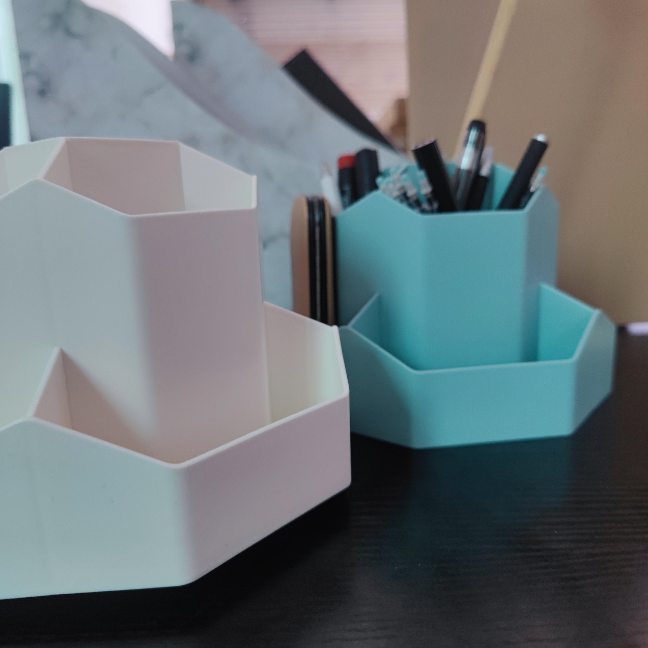 Desk Makeup Brush and Pen Holder Organizer Large Capacity Storage Box