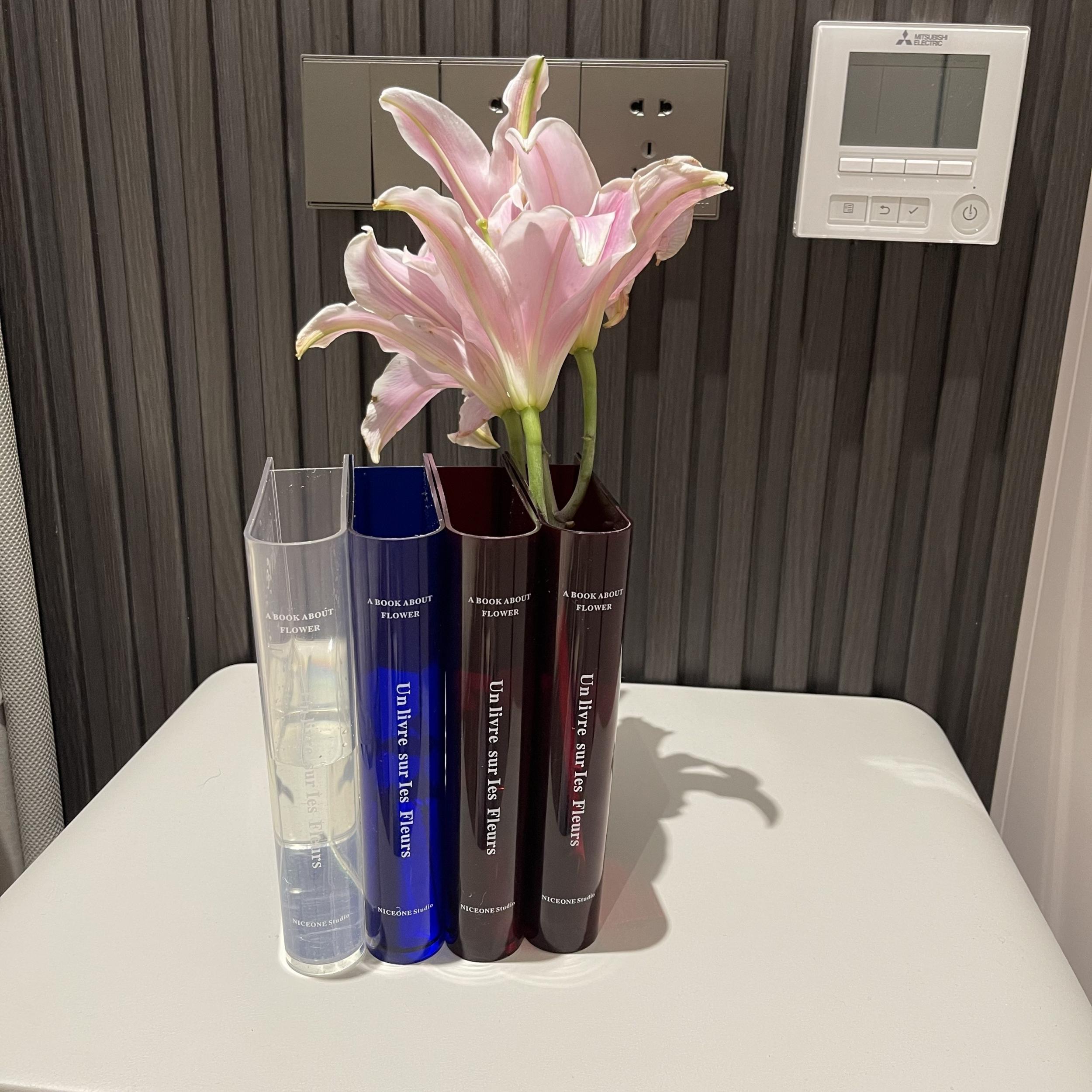 Modern Clear Book Vase with Cleaning Tools Acrylic Flower Vase